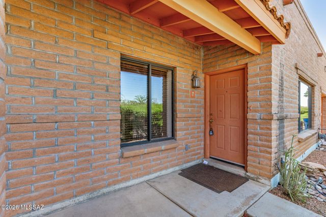 7 W Roma Drive, Tucson, AZ 85737