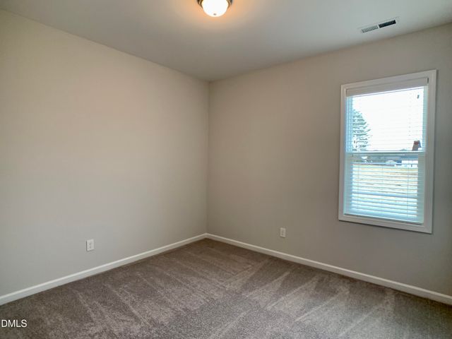 130 Henhouse Court, Zebulon, NC 27597