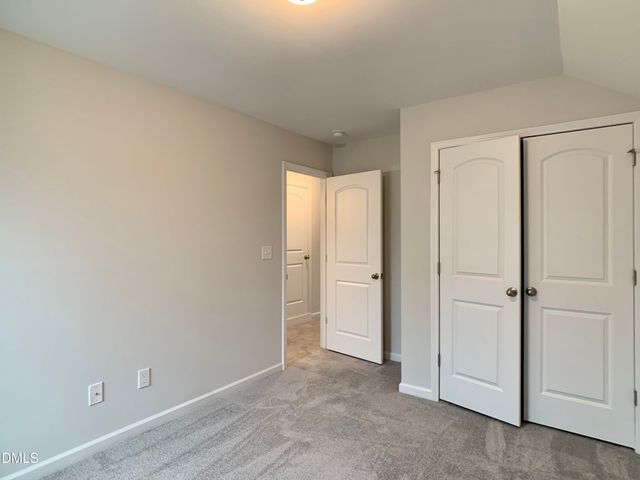 130 Henhouse Court, Zebulon, NC 27597