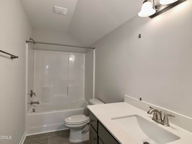 130 Henhouse Court, Zebulon, NC 27597