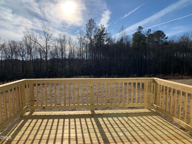 130 Henhouse Court, Zebulon, NC 27597
