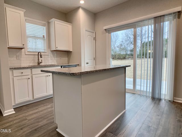 130 Henhouse Court, Zebulon, NC 27597