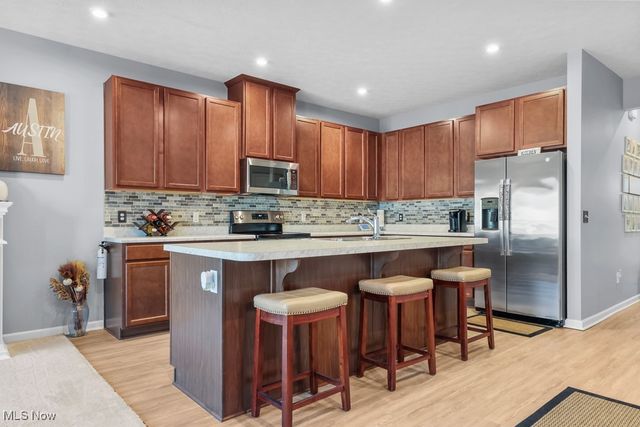 1121 Meadow Run, Copley, OH 44321