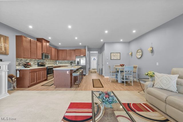 1121 Meadow Run, Copley, OH 44321