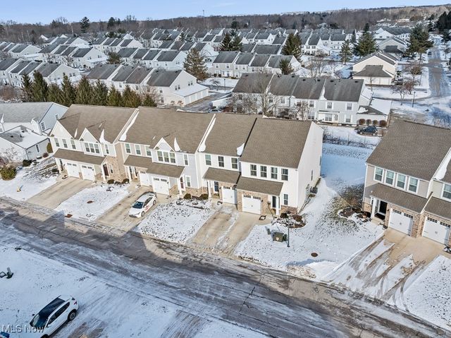 1121 Meadow Run, Copley, OH 44321