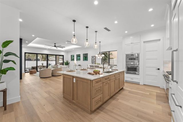 10 W HARVARD STREET, Orlando, FL 32804