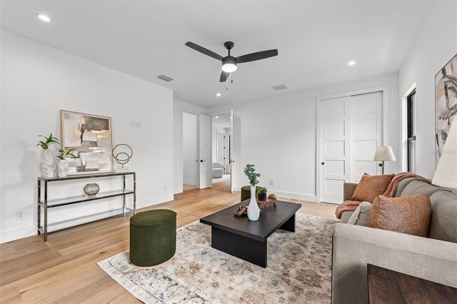 10 W HARVARD STREET, Orlando, FL 32804