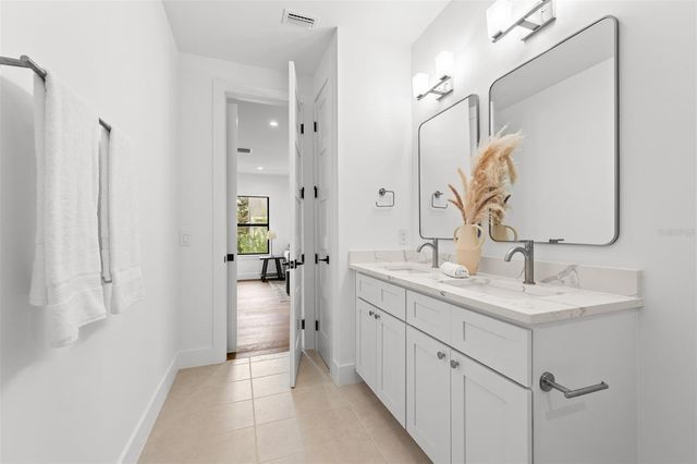 10 W HARVARD STREET, Orlando, FL 32804