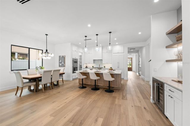 10 W HARVARD STREET, Orlando, FL 32804