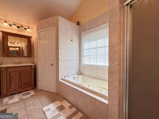 81 Mariners Drive NE, Milledgeville, GA 31061