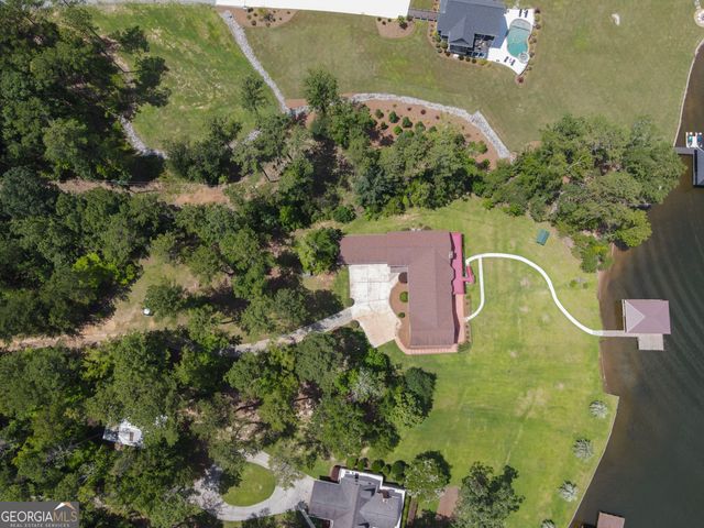 81 Mariners Drive NE, Milledgeville, GA 31061