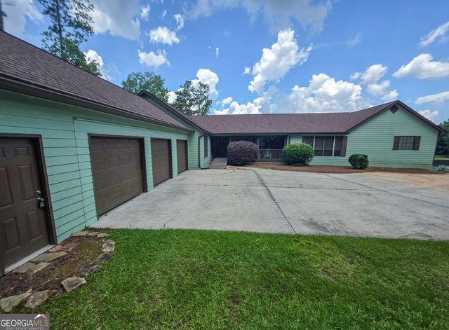 81 Mariners Drive NE, Milledgeville, GA 31061