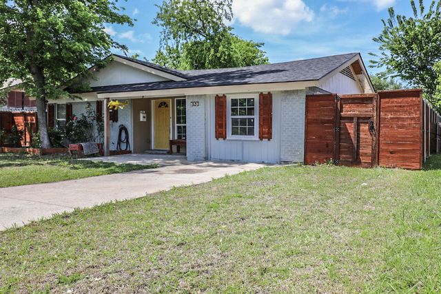 727 Royal Crest Drive, Mesquite, TX 75149