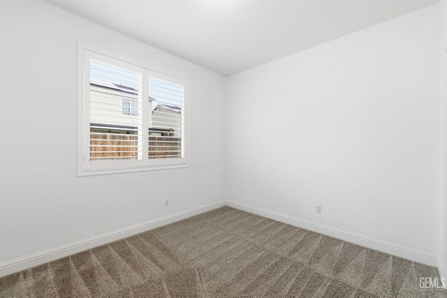 6516 Walkers Glen Lane, Bakersfield, CA 93313