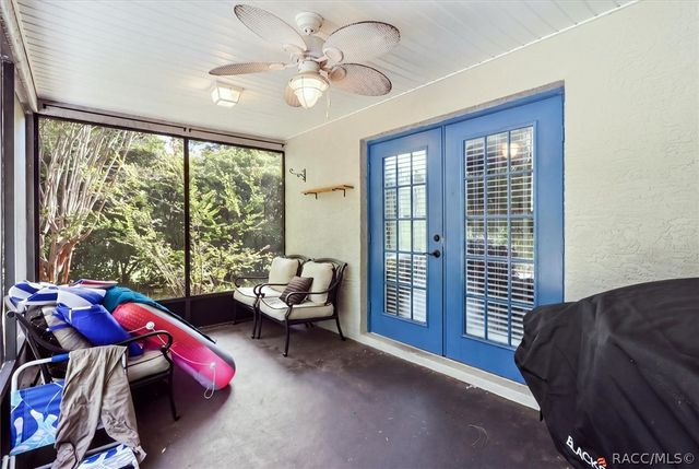 11 Lidflower Court, Homosassa, FL 34446