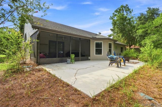 11 Lidflower Court, Homosassa, FL 34446