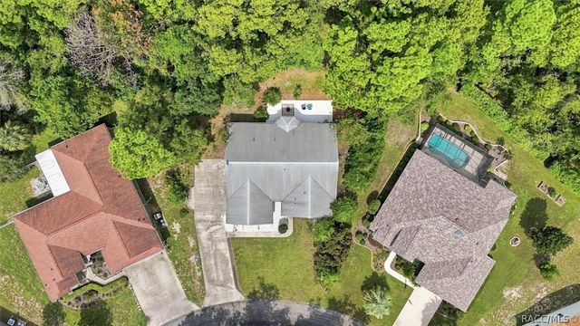 11 Lidflower Court, Homosassa, FL 34446