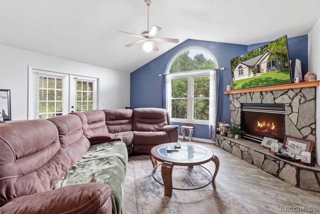 11 Lidflower Court, Homosassa, FL 34446