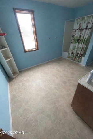 975 Malang Road, Joplin, MO 64804