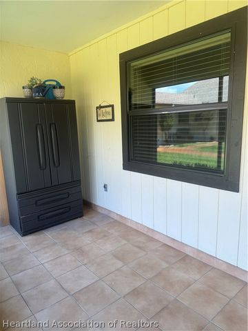 14 Charlton Drive, Lake Placid, FL 33852