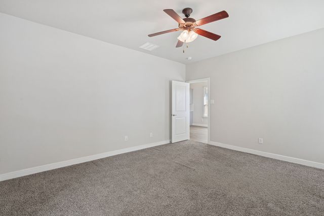 525 Big Horn Pass, Denton, TX 76210