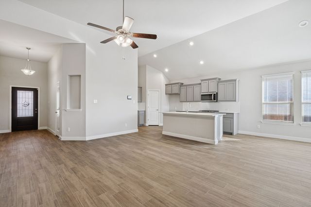 525 Big Horn Pass, Denton, TX 76210