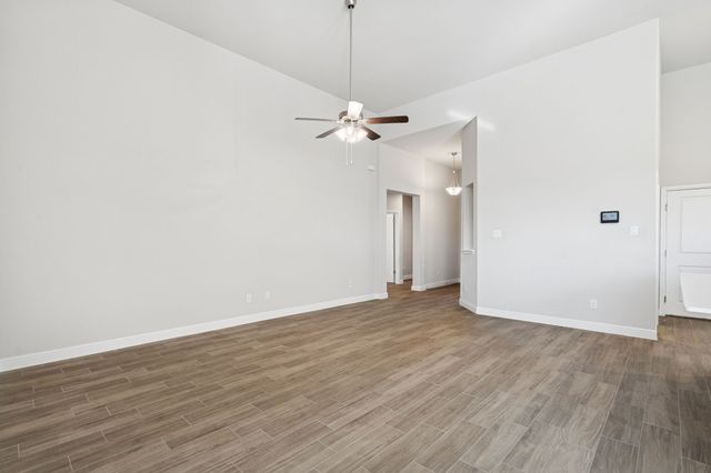525 Big Horn Pass, Denton, TX 76210