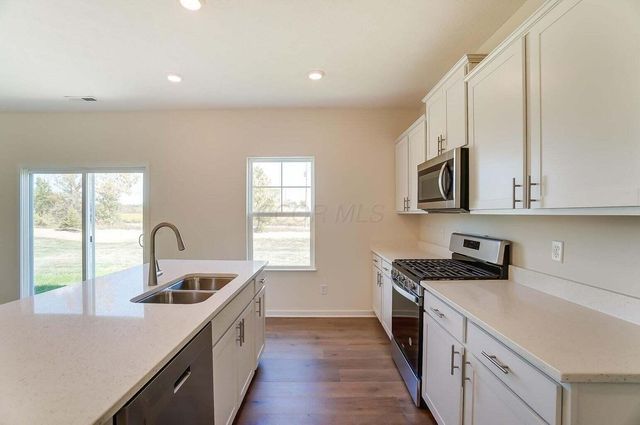 852 Sunny Vale Drive, Delaware, OH 43015