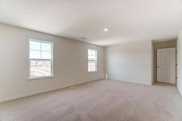 852 Sunny Vale Drive, Delaware, OH 43015