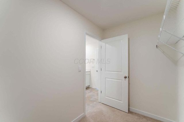 852 Sunny Vale Drive, Delaware, OH 43015