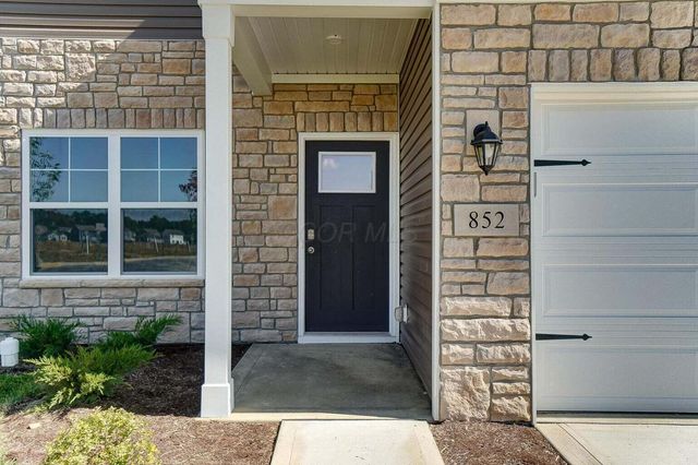 852 Sunny Vale Drive, Delaware, OH 43015