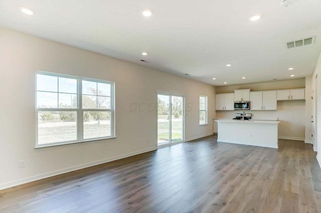 852 Sunny Vale Drive, Delaware, OH 43015