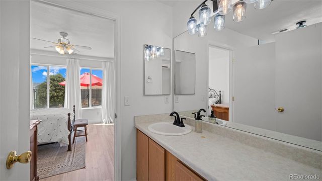 5492 Anna Lee Way, Colorado Springs, CO 80923