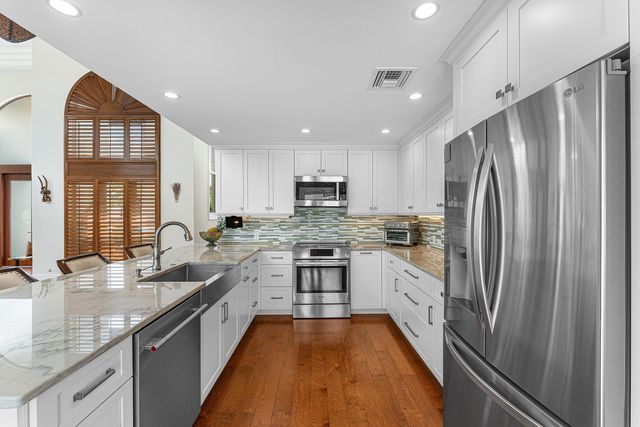 6500 NE 7th Avenue, Boca Raton, FL 33487