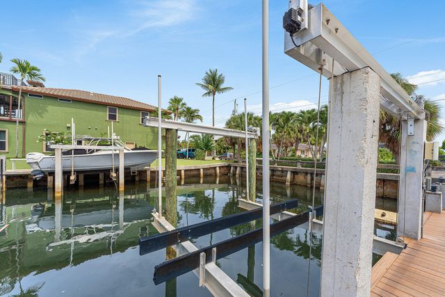 6500 NE 7th Avenue, Boca Raton, FL 33487