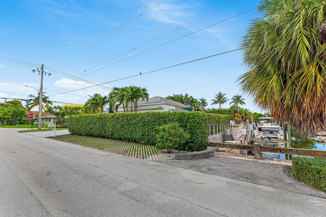6500 NE 7th Avenue, Boca Raton, FL 33487