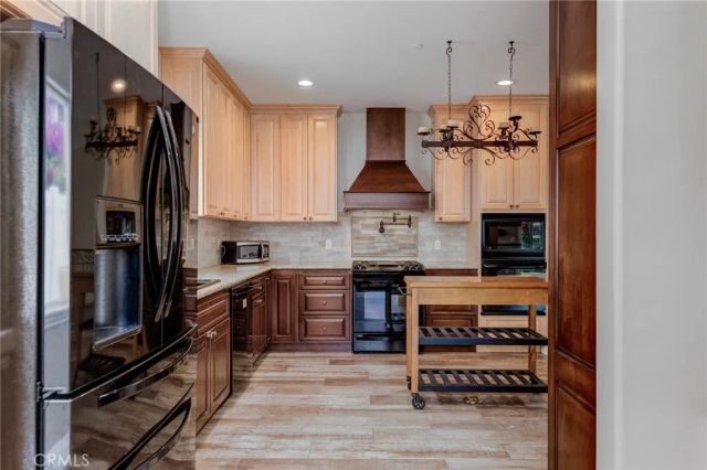 525 N Lucia, Redondo Beach, CA 90277