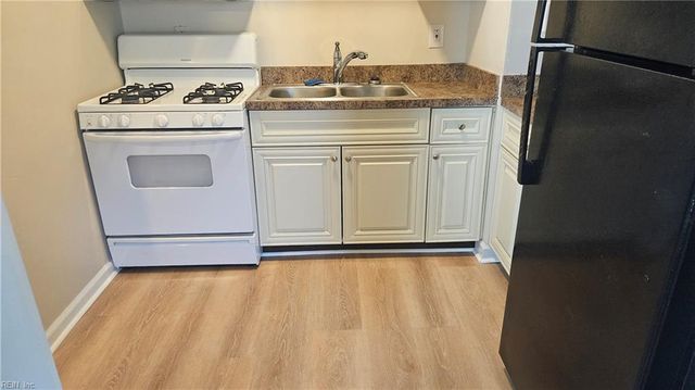 615 W Little Creek RD, Norfolk, VA 23505
