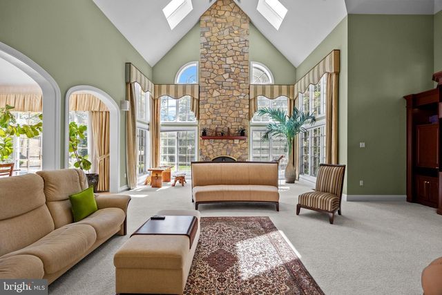 1049 MCKEAN RD, Ambler, PA 19002