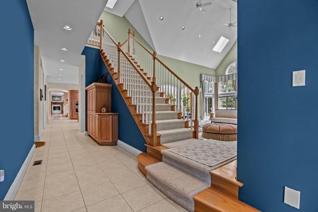 1049 MCKEAN RD, Ambler, PA 19002