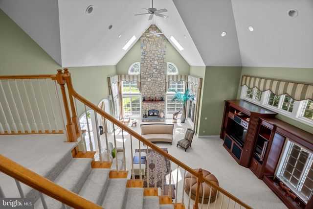 1049 MCKEAN RD, Ambler, PA 19002