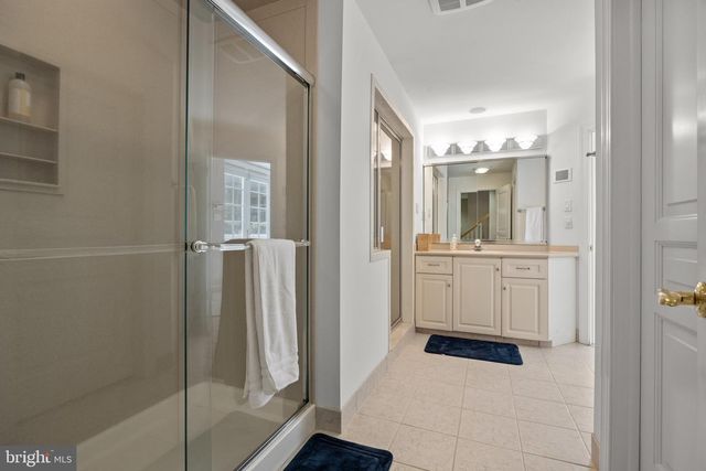 1049 MCKEAN RD, Ambler, PA 19002