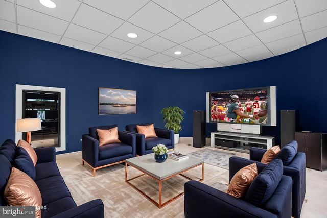 1049 MCKEAN RD, Ambler, PA 19002