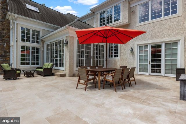 1049 MCKEAN RD, Ambler, PA 19002