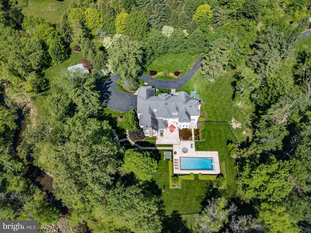 1049 MCKEAN RD, Ambler, PA 19002