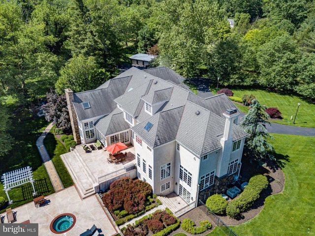 1049 MCKEAN RD, Ambler, PA 19002