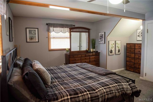 28 Fernwood Avenue, West Seneca, NY 14206