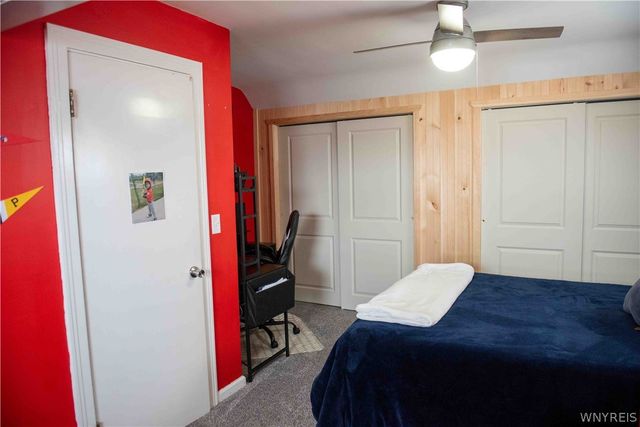 28 Fernwood Avenue, West Seneca, NY 14206