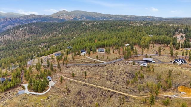 XX Pine Ridge Way, Nine Mile Falls, WA 99026