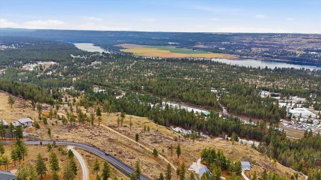 XX Pine Ridge Way, Nine Mile Falls, WA 99026